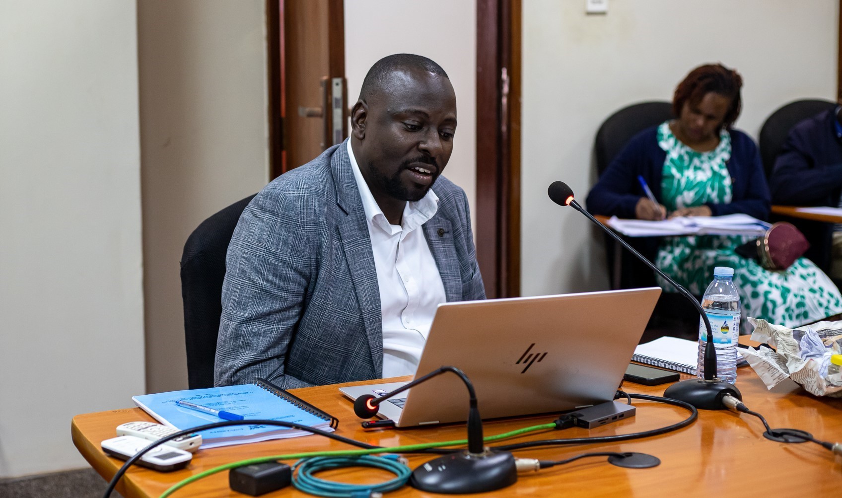 Wangi Geoffrey Mario Defends PhD on Zeolite-Based Solutions for Clean Water